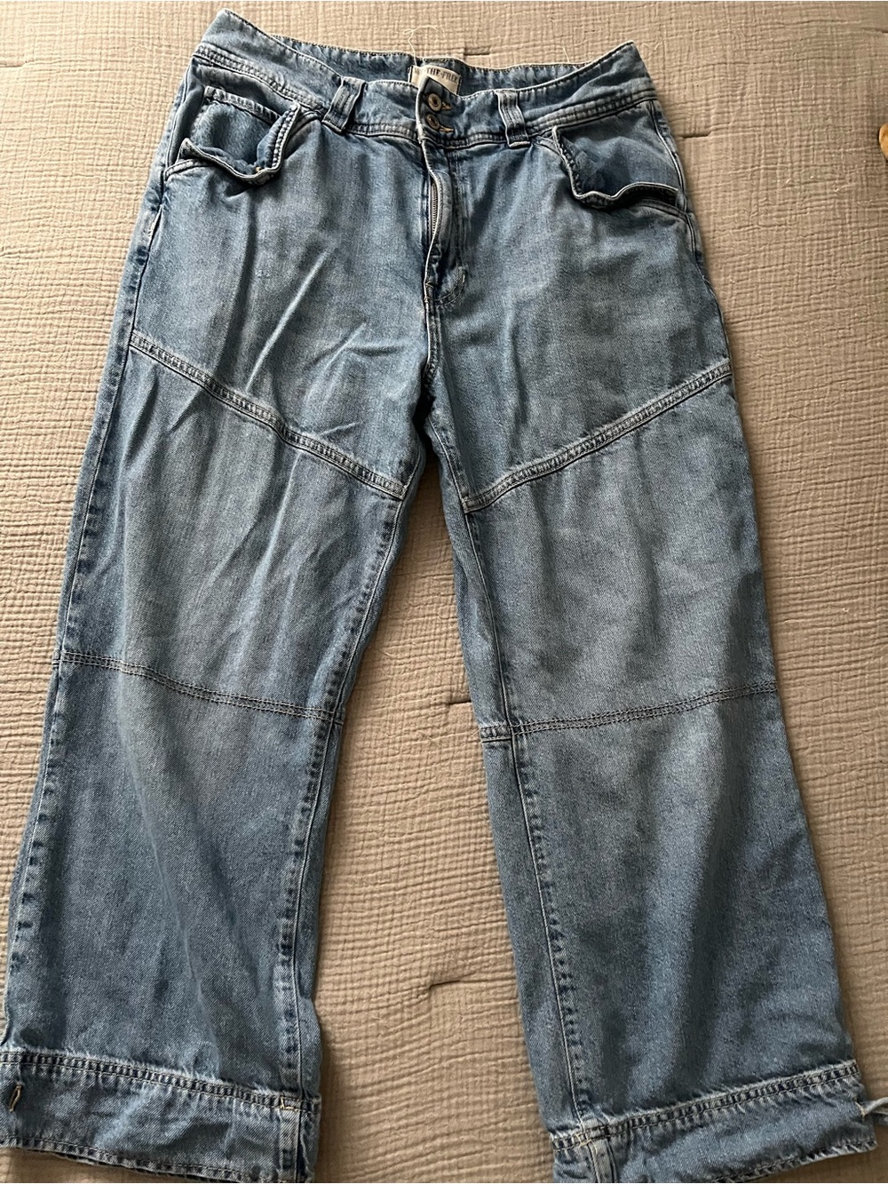 We The Free womens relaxed fit jean. Size 31. (Free People)